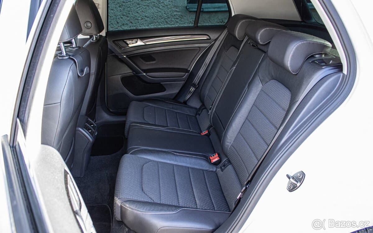 2016 Volkswagen GOLF - 20