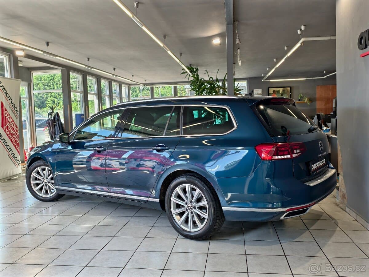 2020 Volkswagen PASSAT - 20