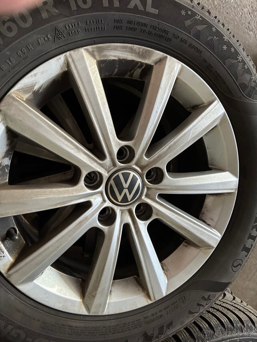 2023 Volkswagen PASSAT - 20