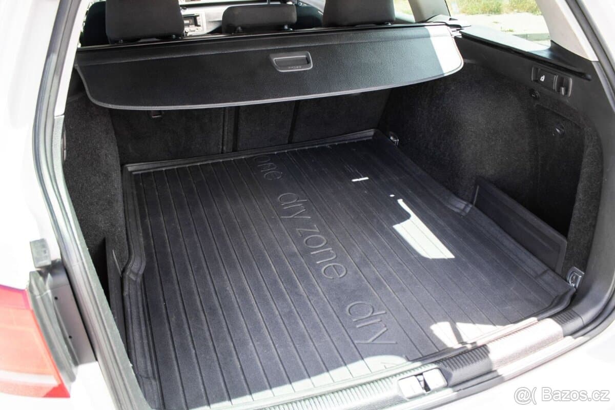 2014 Volkswagen PASSAT - 20
