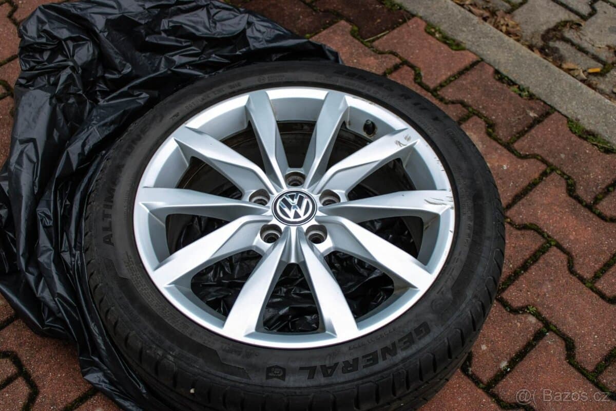 2013 Volkswagen GOLF - 20
