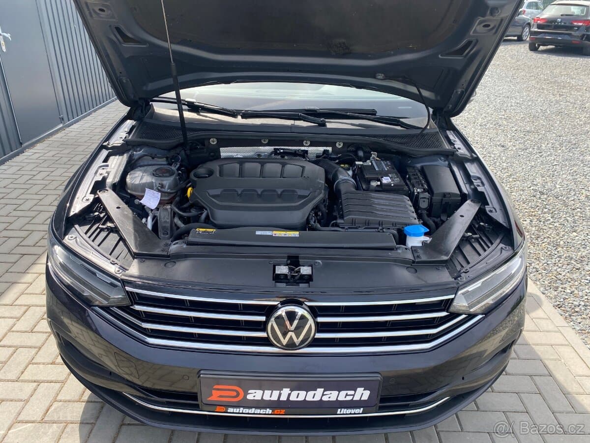 2022 Volkswagen PASSAT - 20