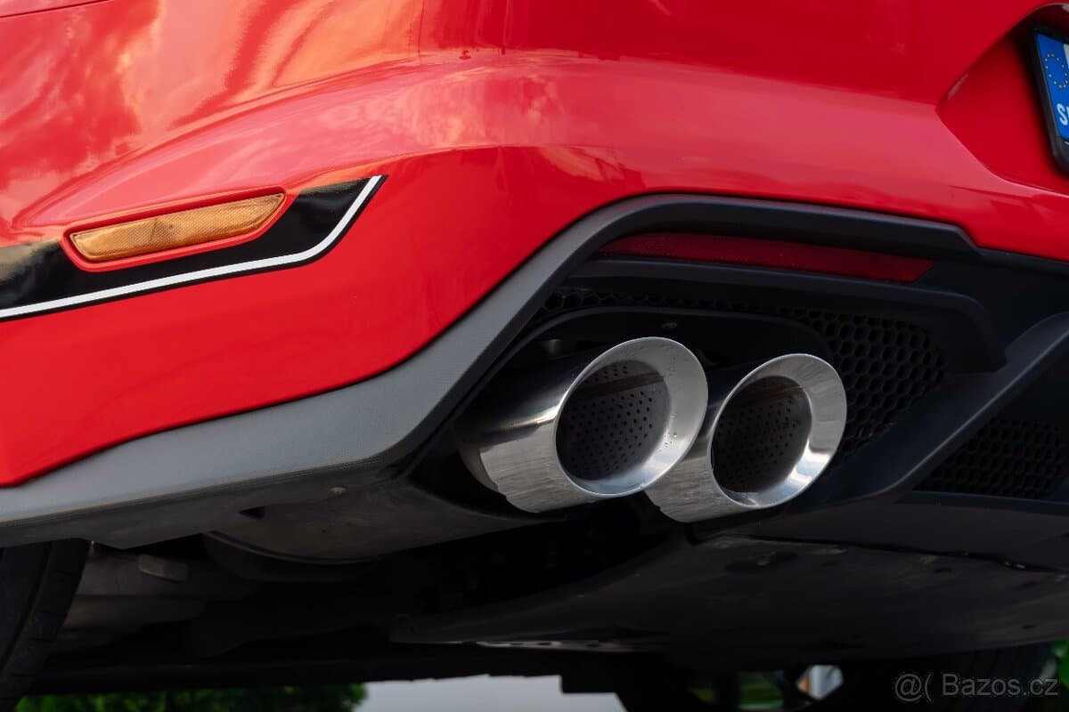2023 Ford MUSTANG - 20