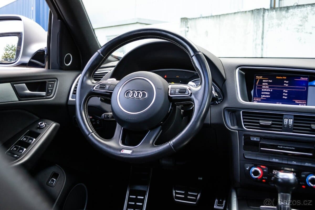 2015 Audi SQ5 - 20