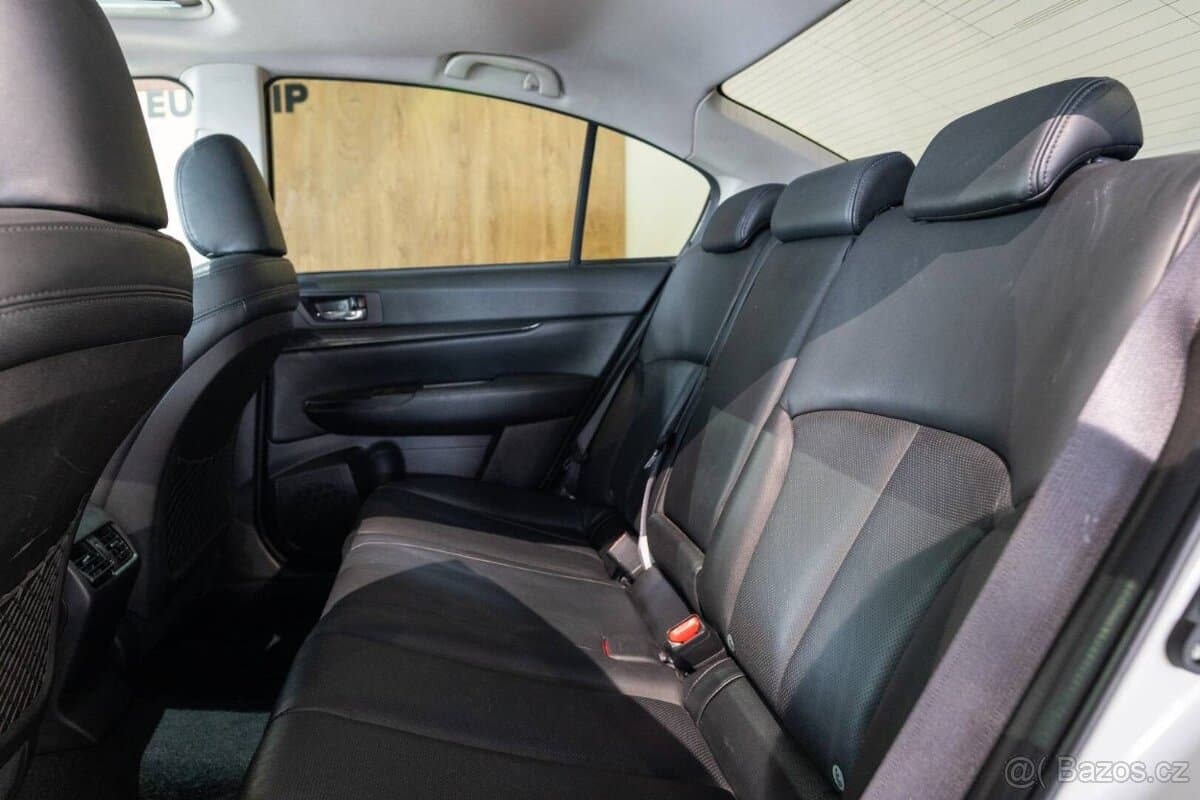 2010 Subaru LEGACY - 20