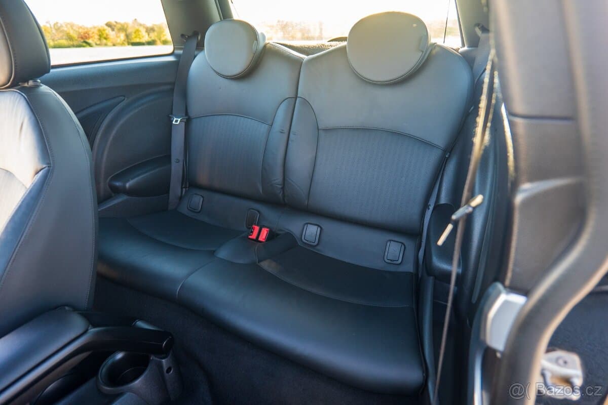 2011 Mini COOPER - 20