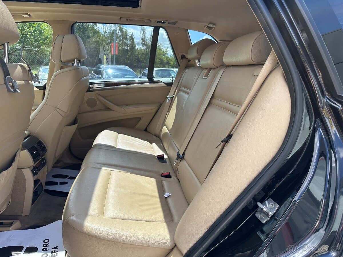 2010 BMW X5 - 20