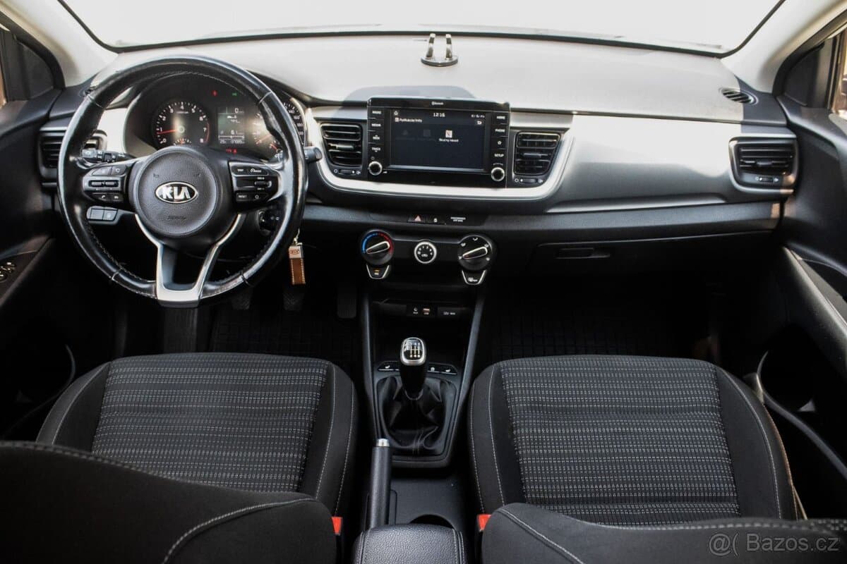 2019 Kia STONIC - 20
