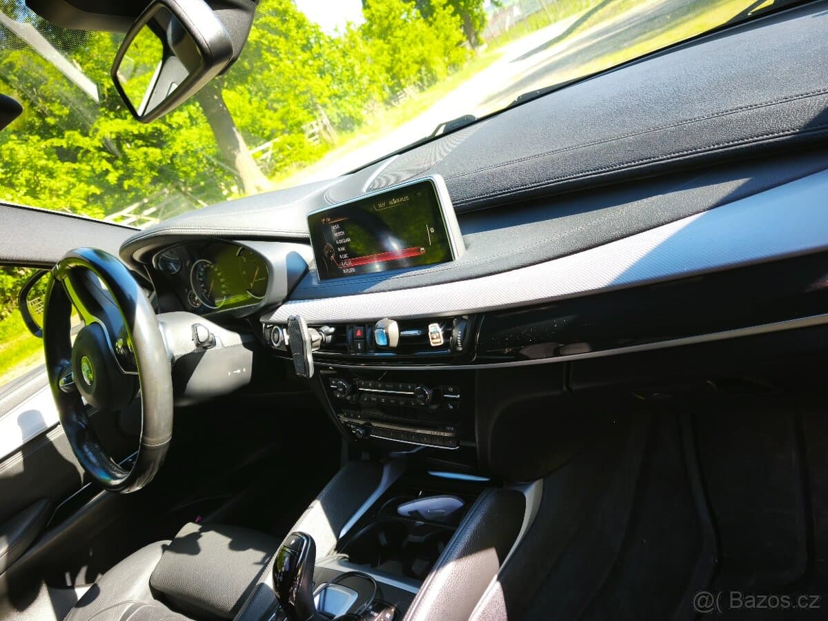 2015 BMW X6 - 20