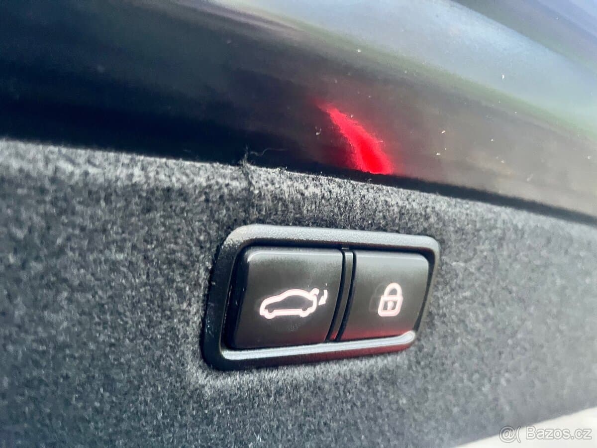 Hyundai GENESIS - 20