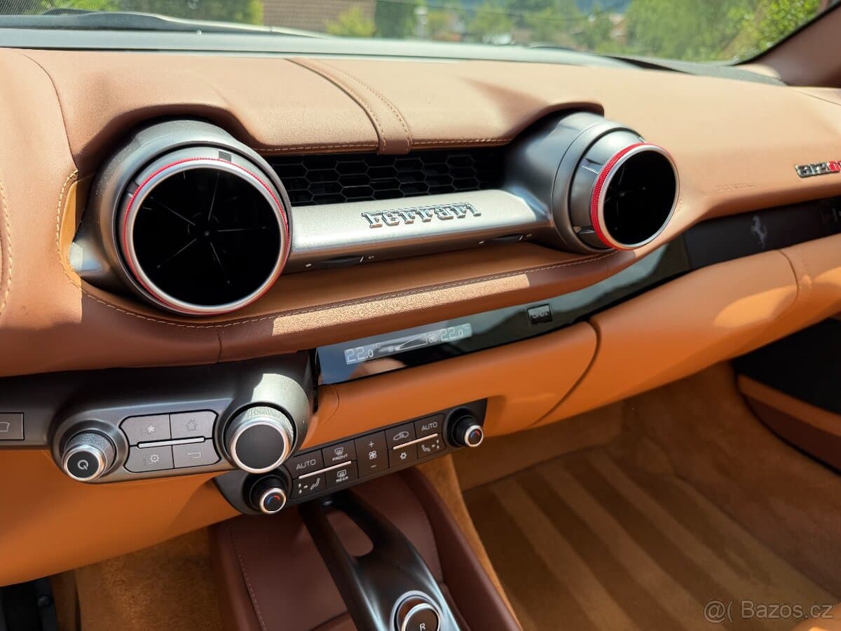 2022 Ferrari 812 - 20