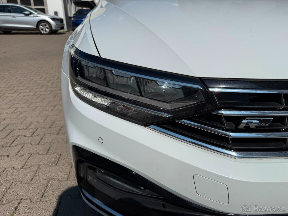 Volkswagen PASSAT - 20