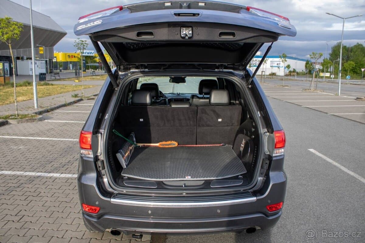2015 Jeep CHEROKEE - 20