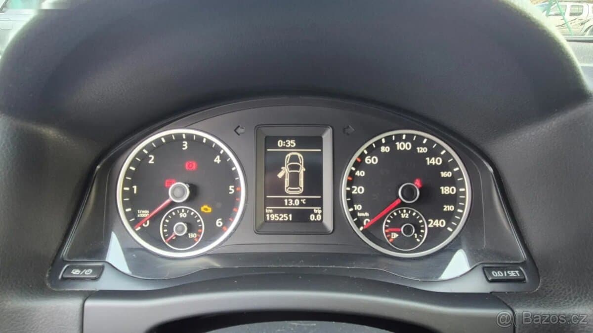 2012 Volkswagen TIGUAN - 20