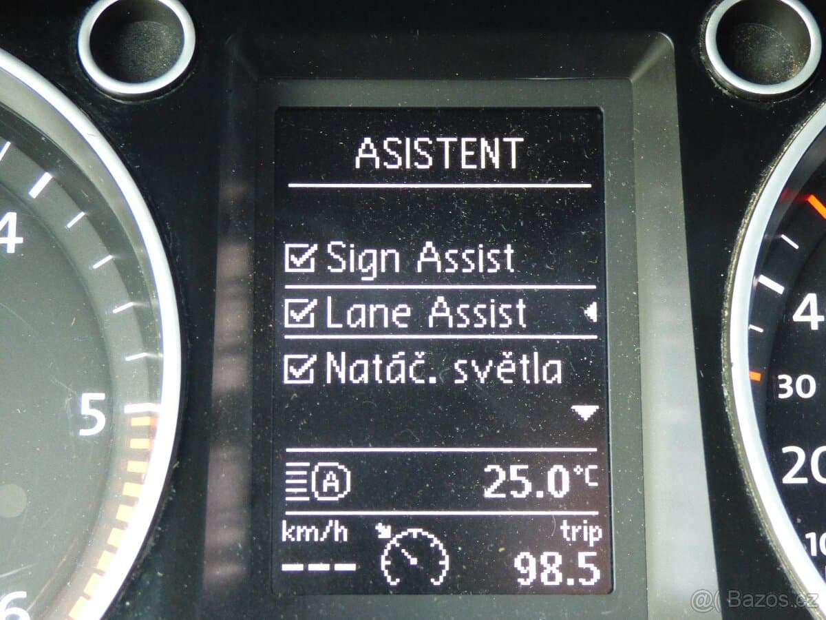 2014 Volkswagen PASSAT - 20