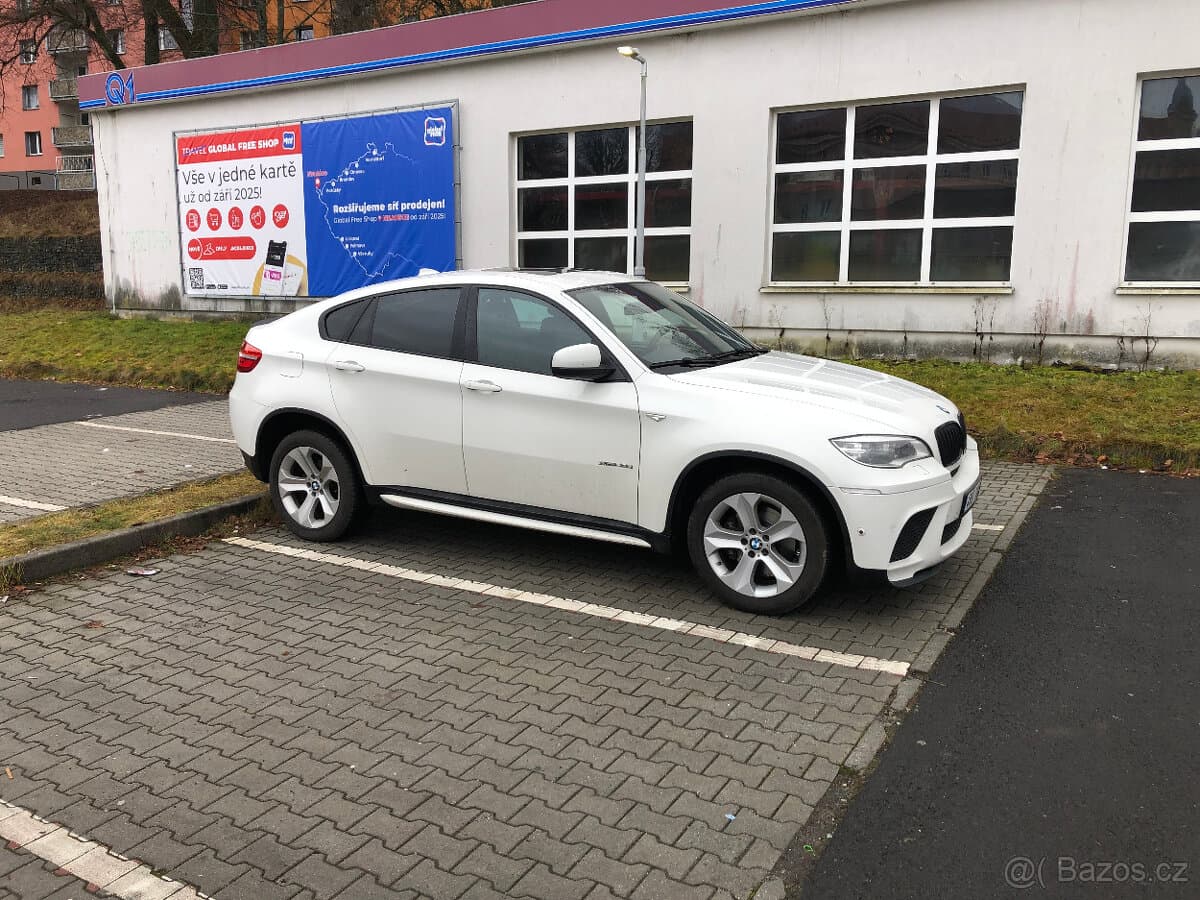 2012 BMW X6 - 20