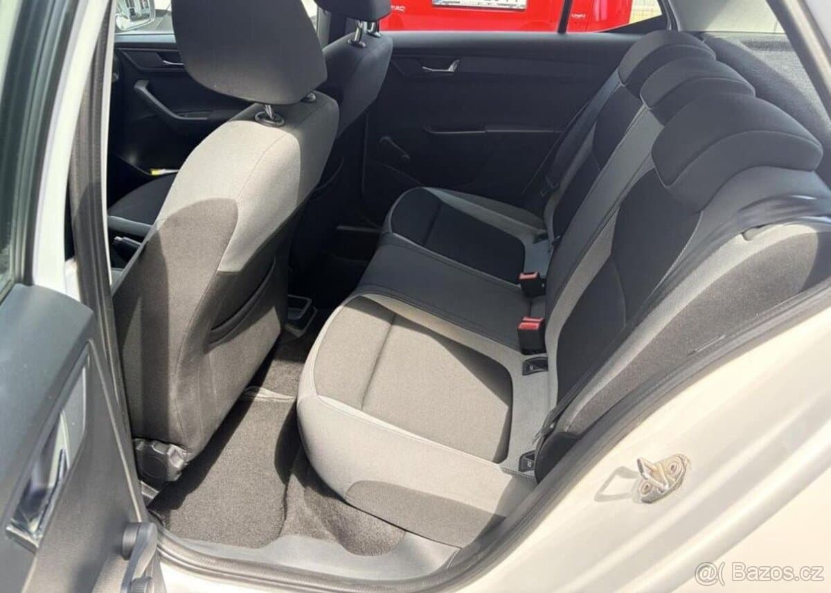 2015 Škoda FABIA - 20