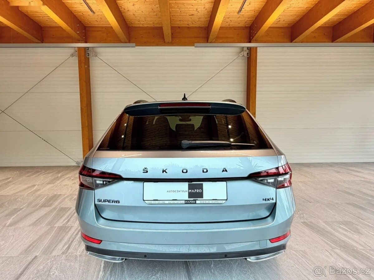 2020 Škoda SUPERB - 20