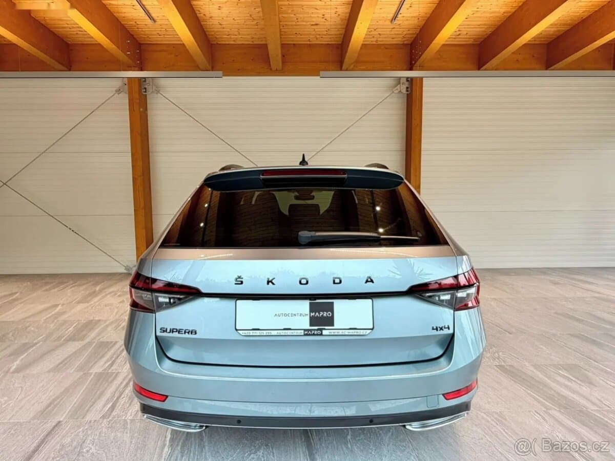 2020 Škoda SUPERB - 20