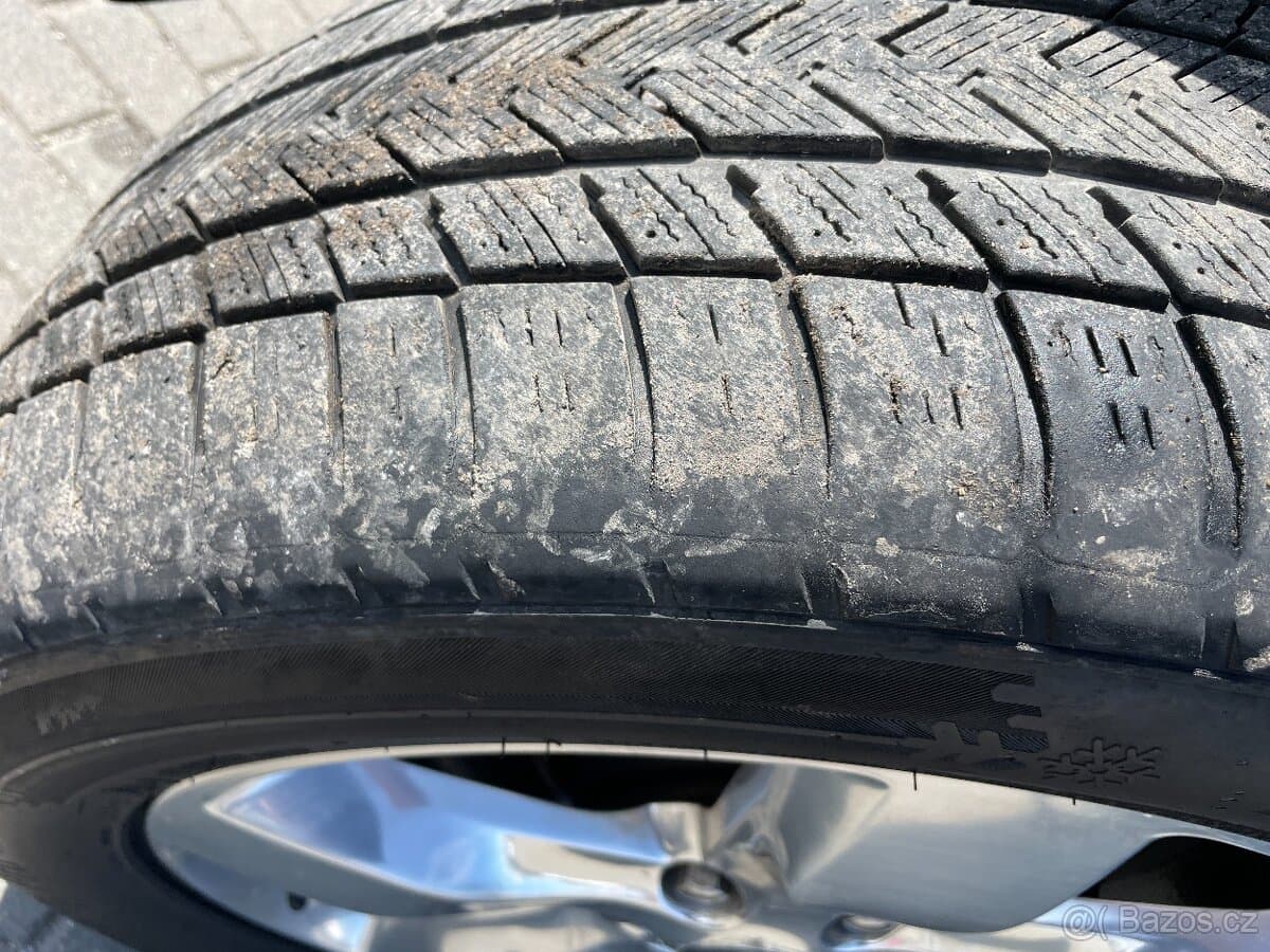 2013 Jeep CHEROKEE - 20