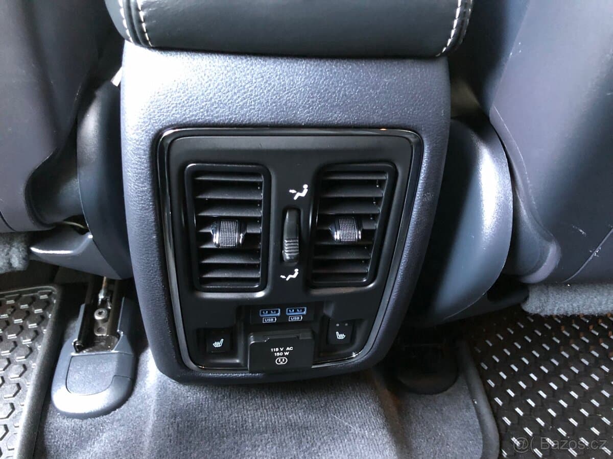2014 Jeep CHEROKEE - 20