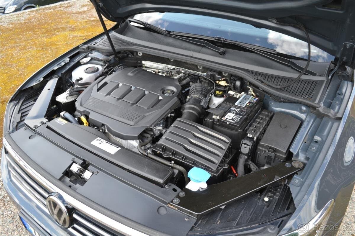 2019 Volkswagen PASSAT - 20