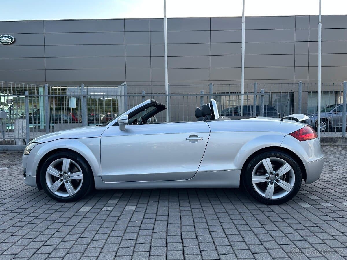 2008 Audi TT - 20