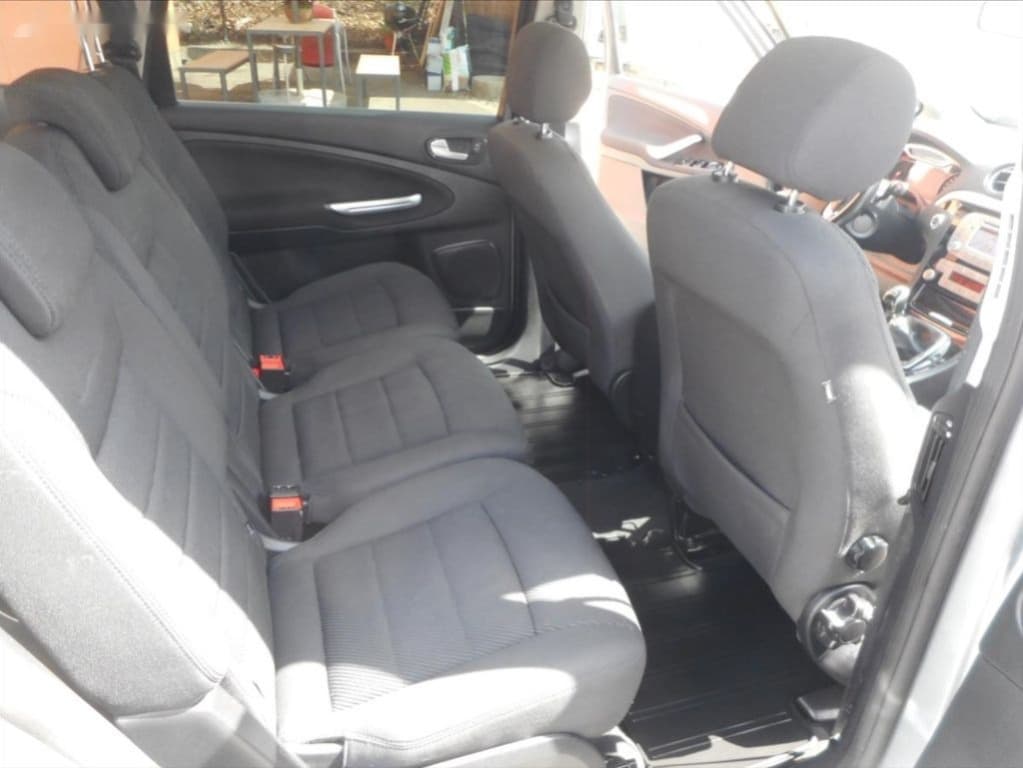 2010 Ford S-MAX - 20