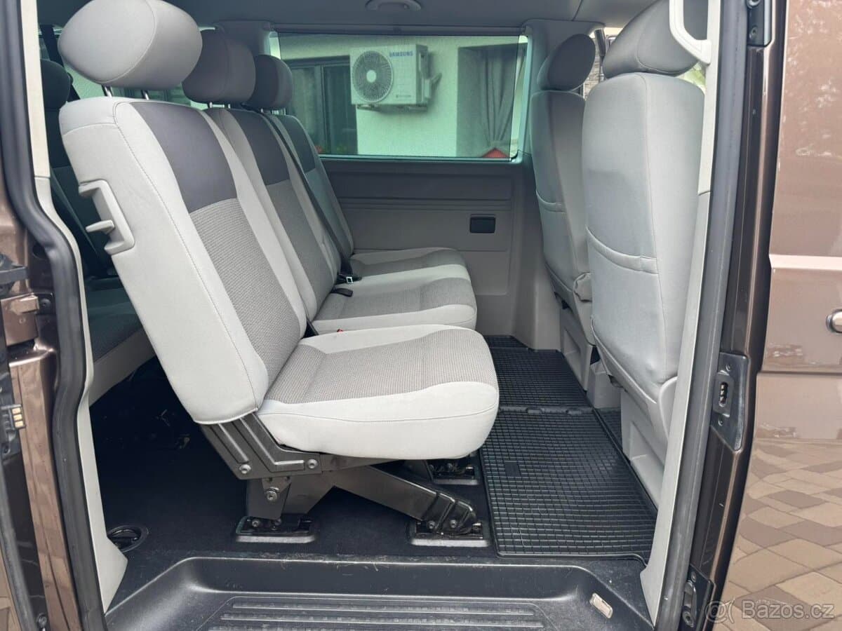 2010 Volkswagen CARAVELLE - 20