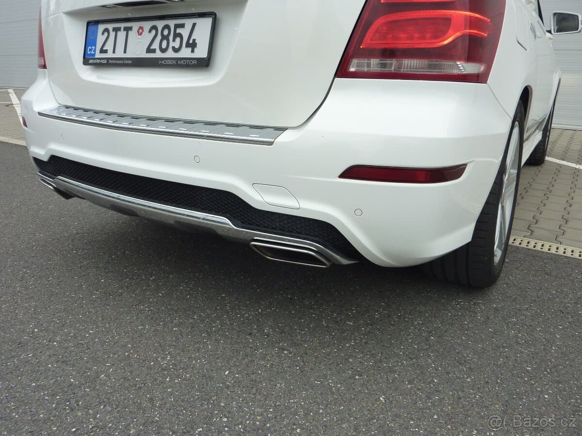 2013 Mercedes-Benz GLK - 20