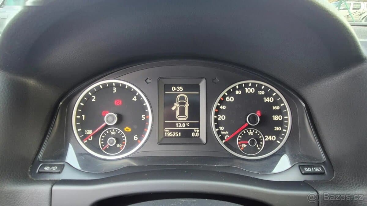 2012 Volkswagen TIGUAN - 20