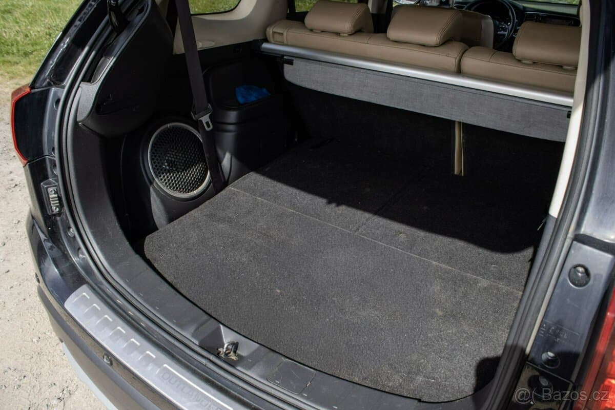 2018 Mitsubishi OUTLANDER - 20
