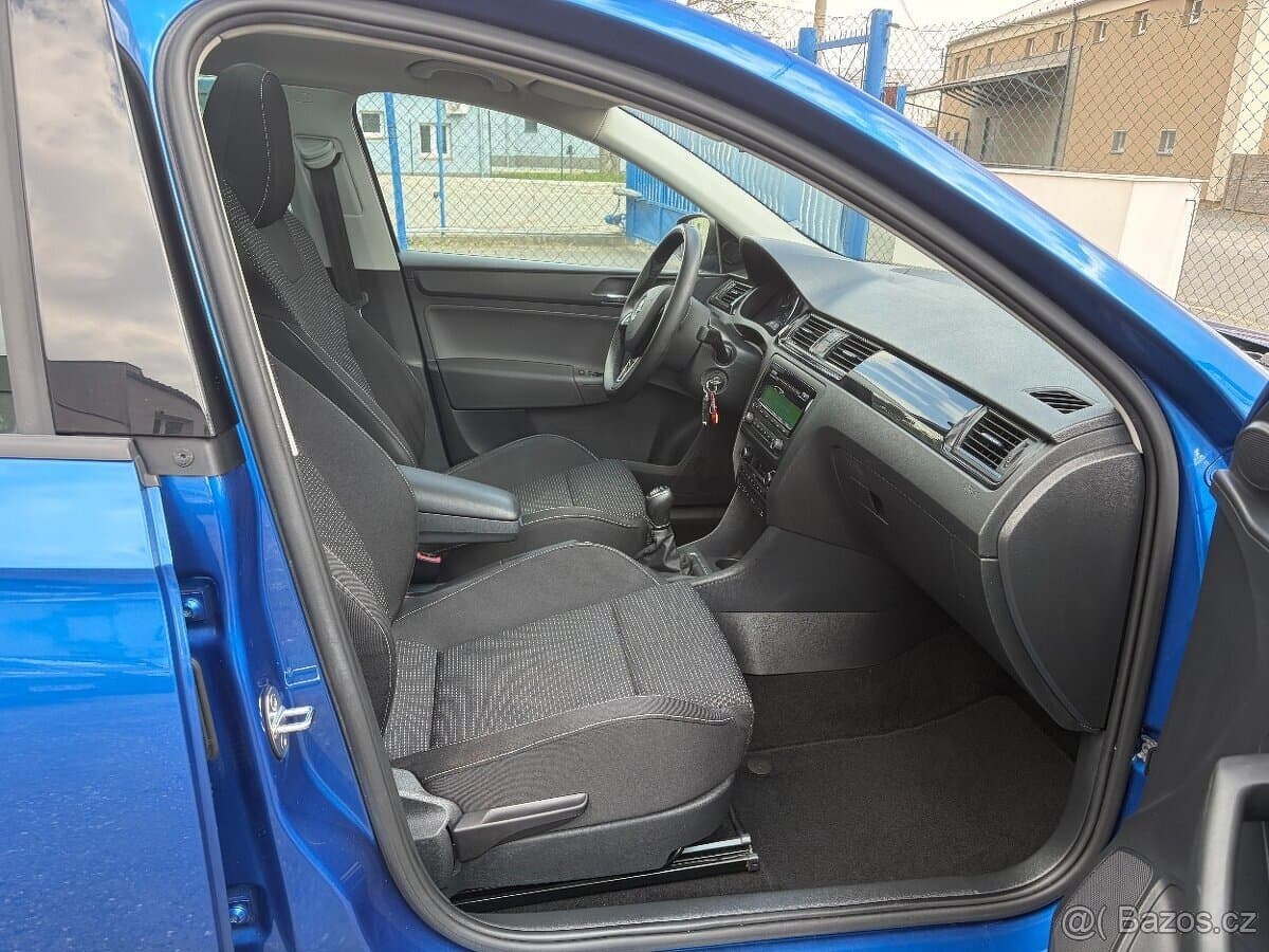 2015 Škoda RAPID - 20