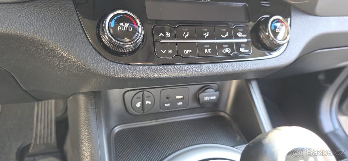 2016 Kia SPORTAGE - 20