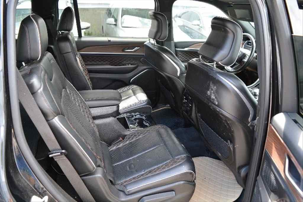 2021 Jeep CHEROKEE - 20