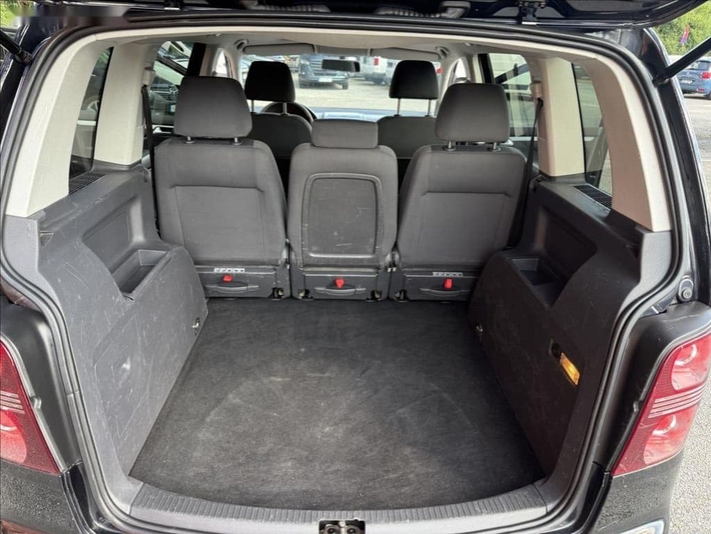 2009 Volkswagen TOURAN - 20