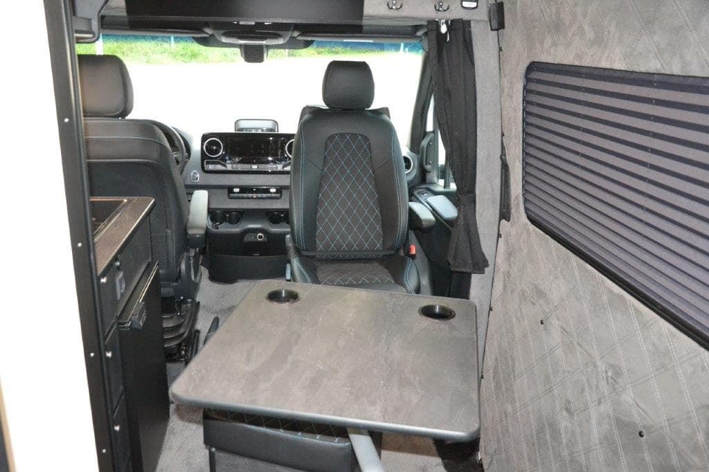 Mercedes-Benz SPRINTER - 20