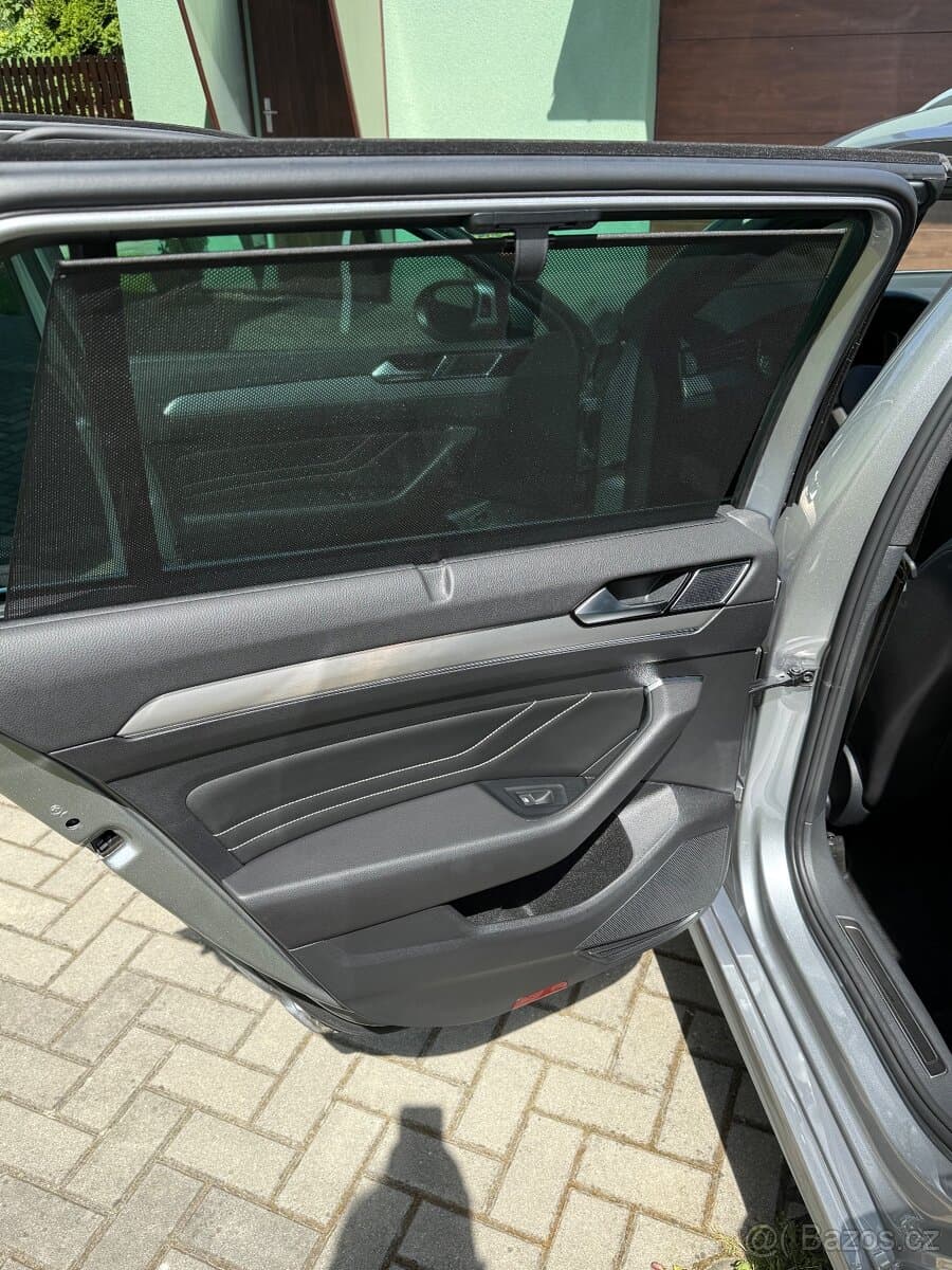 2023 Volkswagen PASSAT - 20