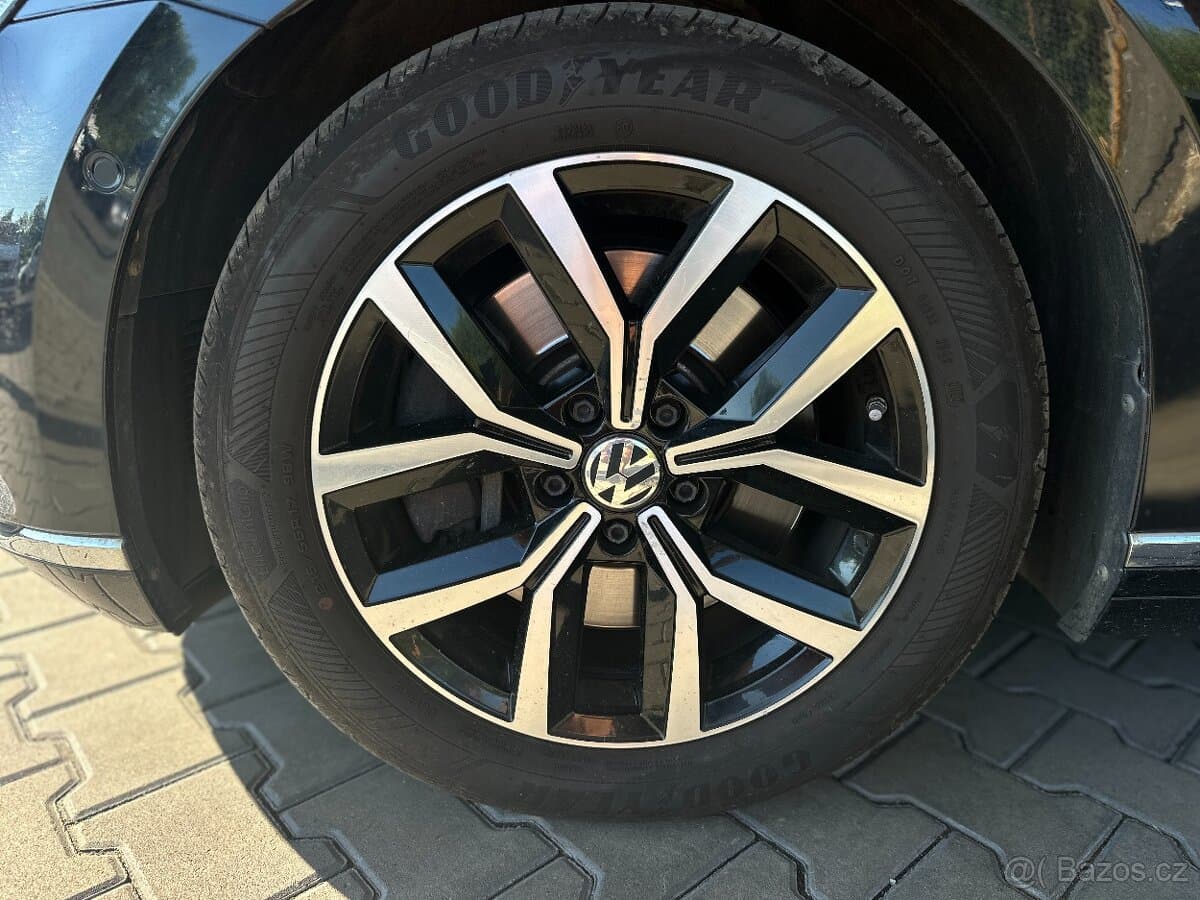 2016 Volkswagen PASSAT - 20