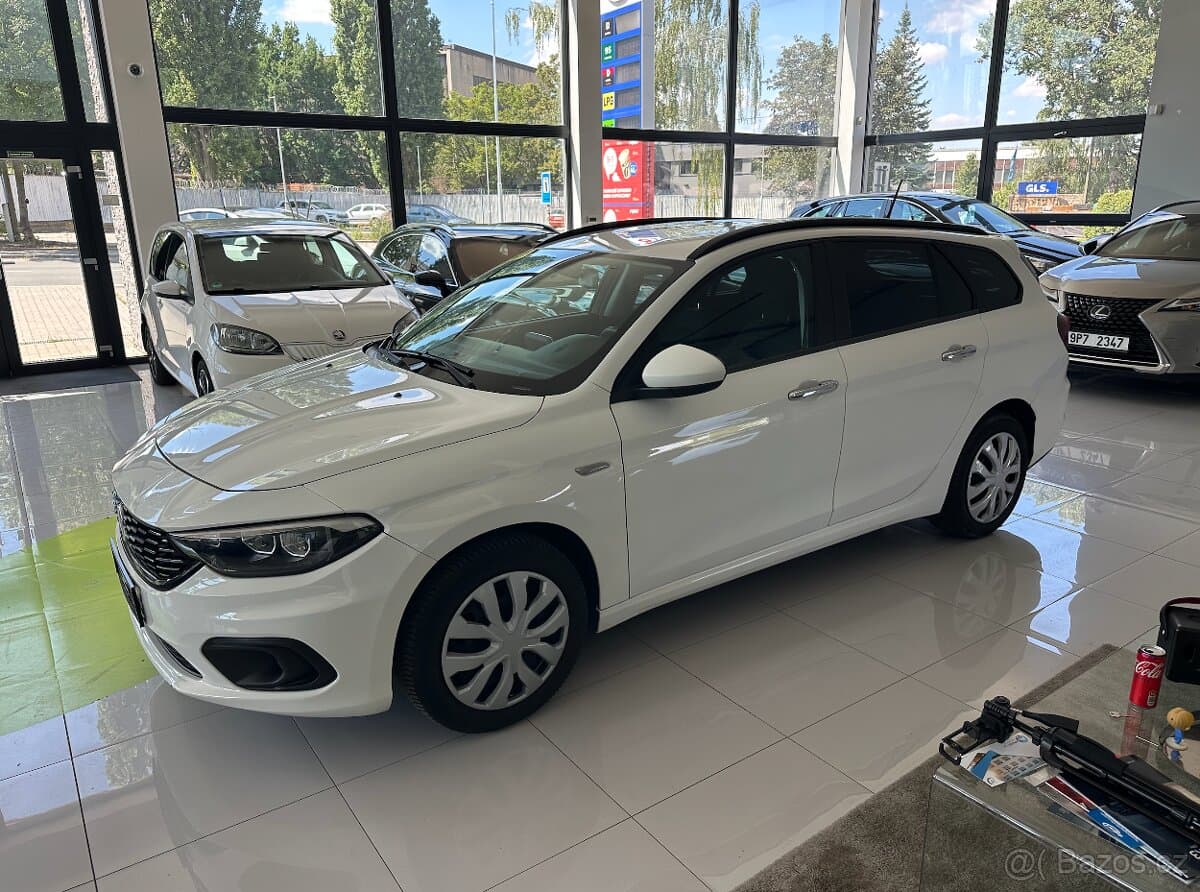 2019 Fiat TIPO - 20