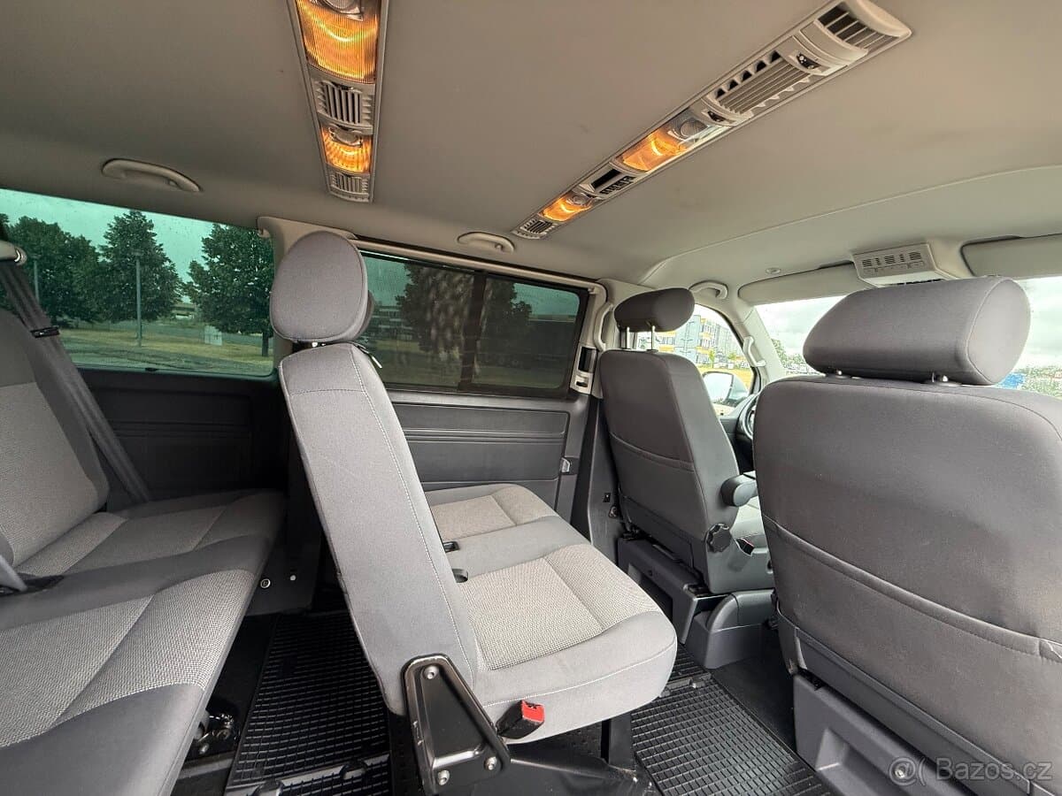 2013 Volkswagen CARAVELLE - 20