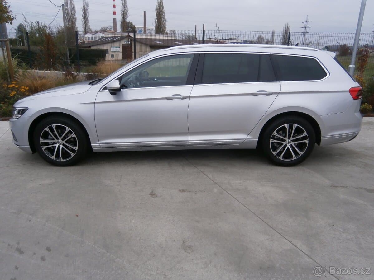 2020 Volkswagen PASSAT - 20