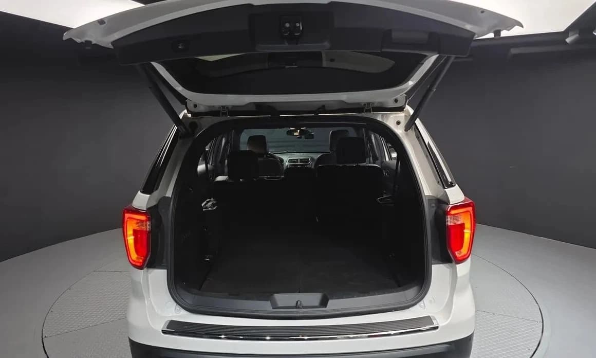 2018 Ford EXPLORER - 20