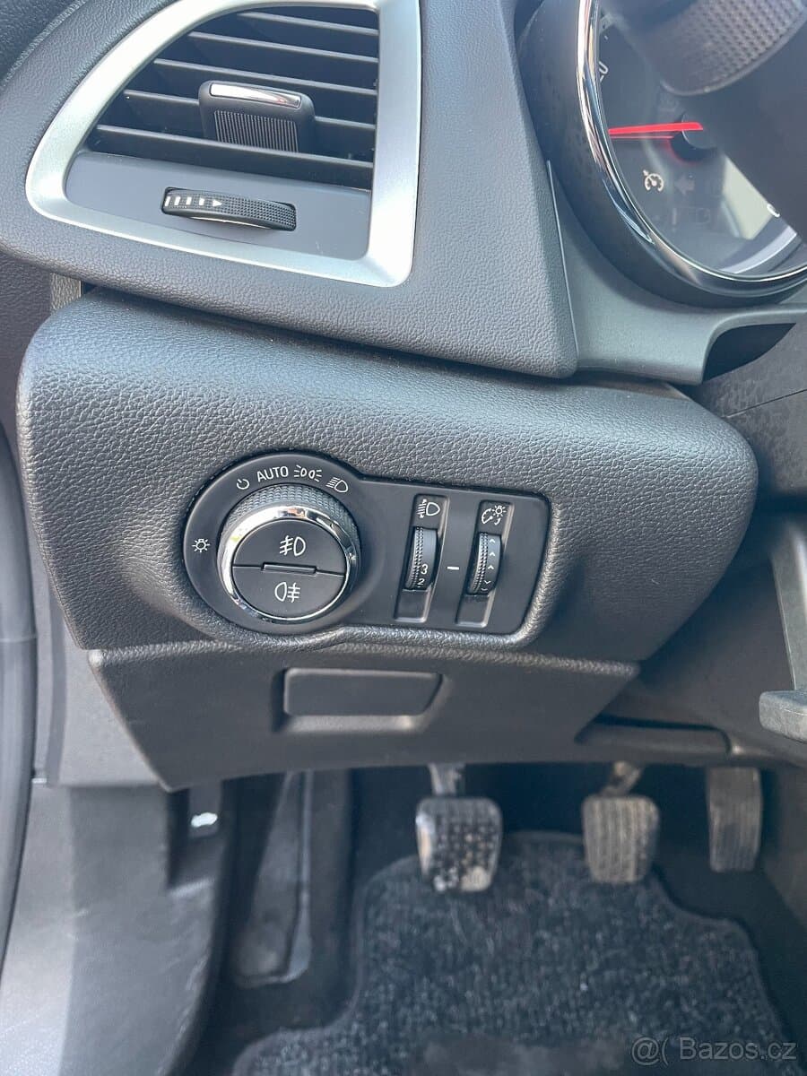 2013 Opel ASTRA - 20