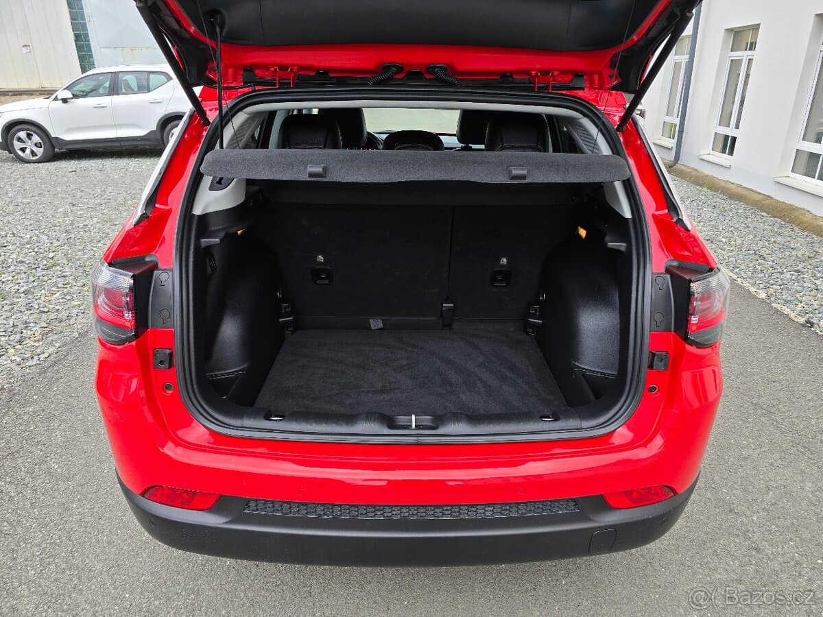 2022 Jeep COMPASS - 20