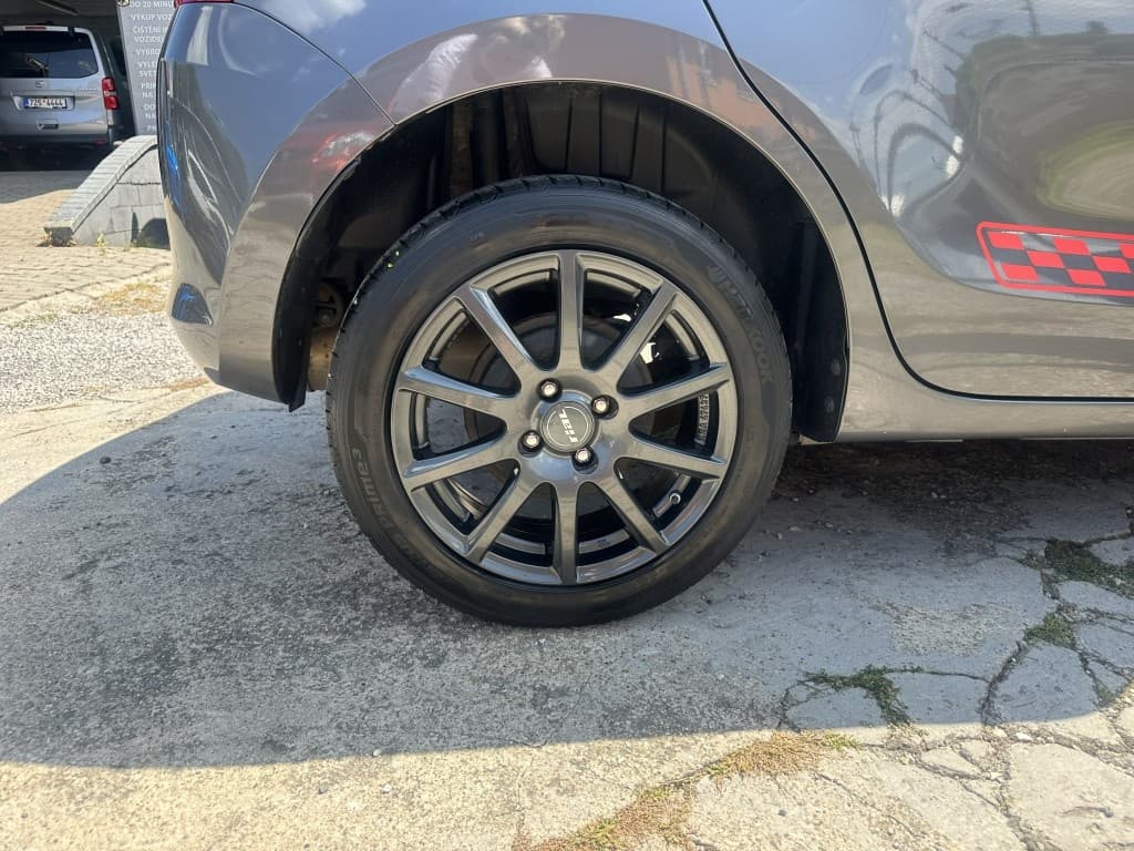 2018 Suzuki SWIFT - 20