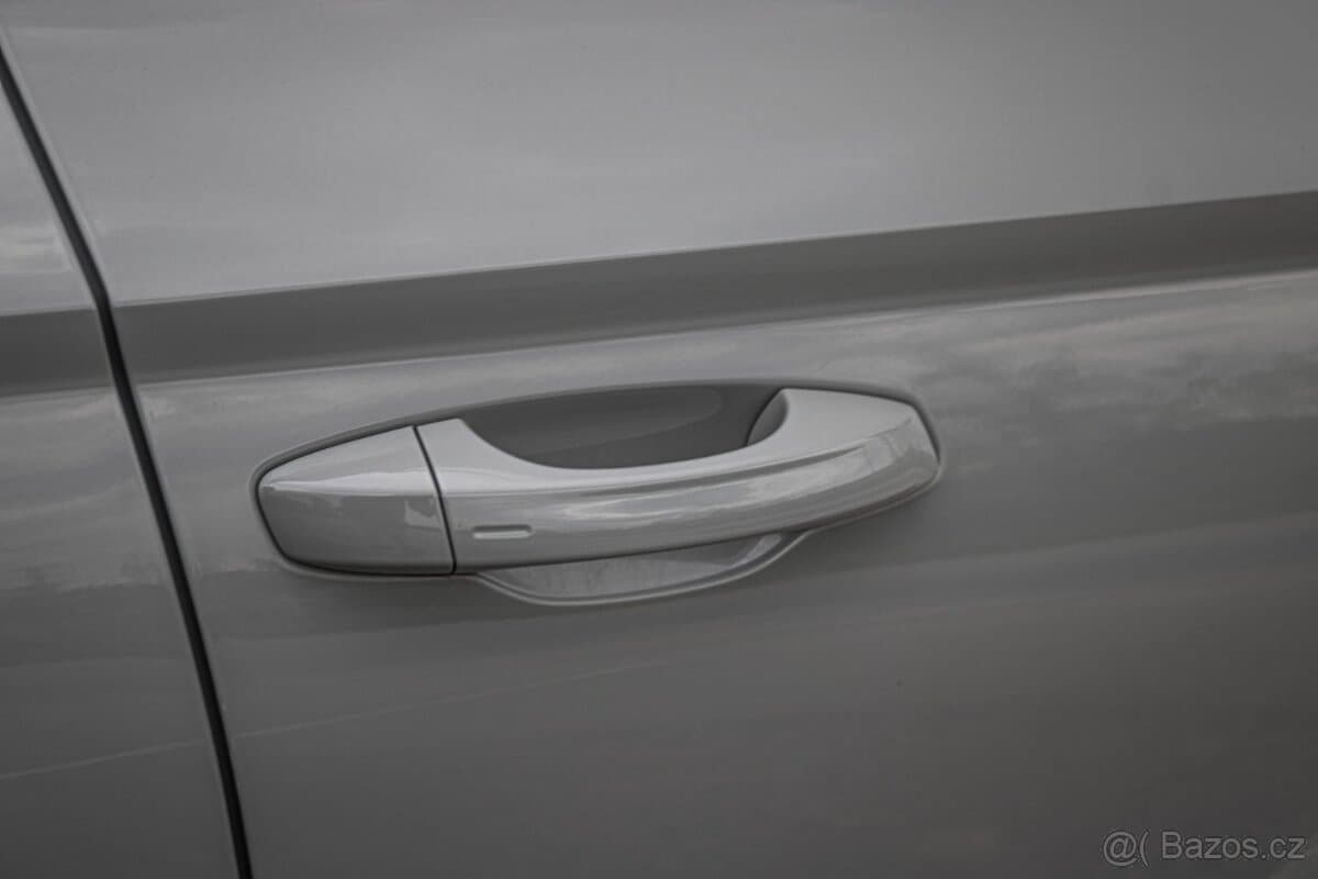 2020 Škoda KAROQ - 20