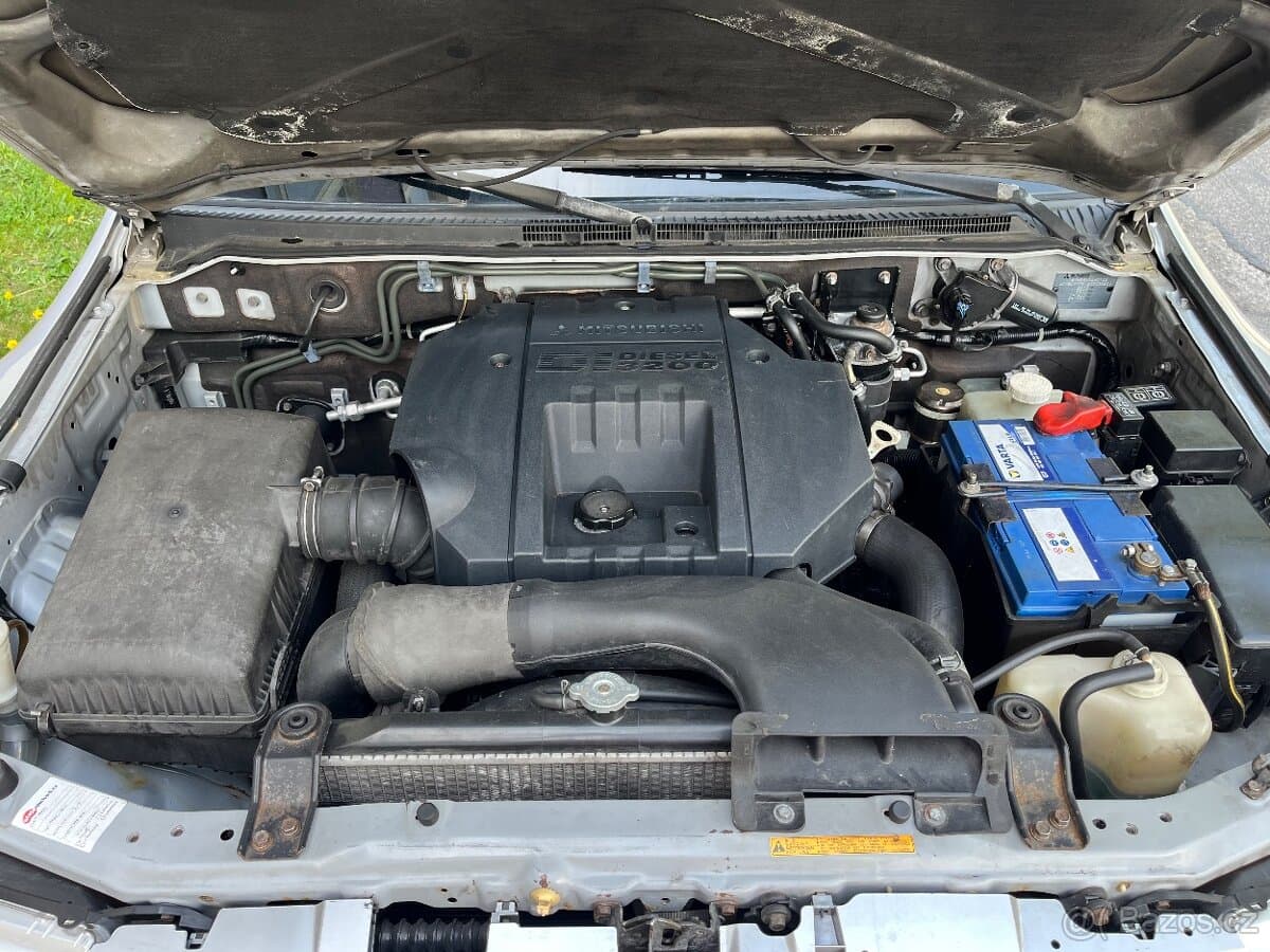 2005 Mitsubishi PAJERO - 20