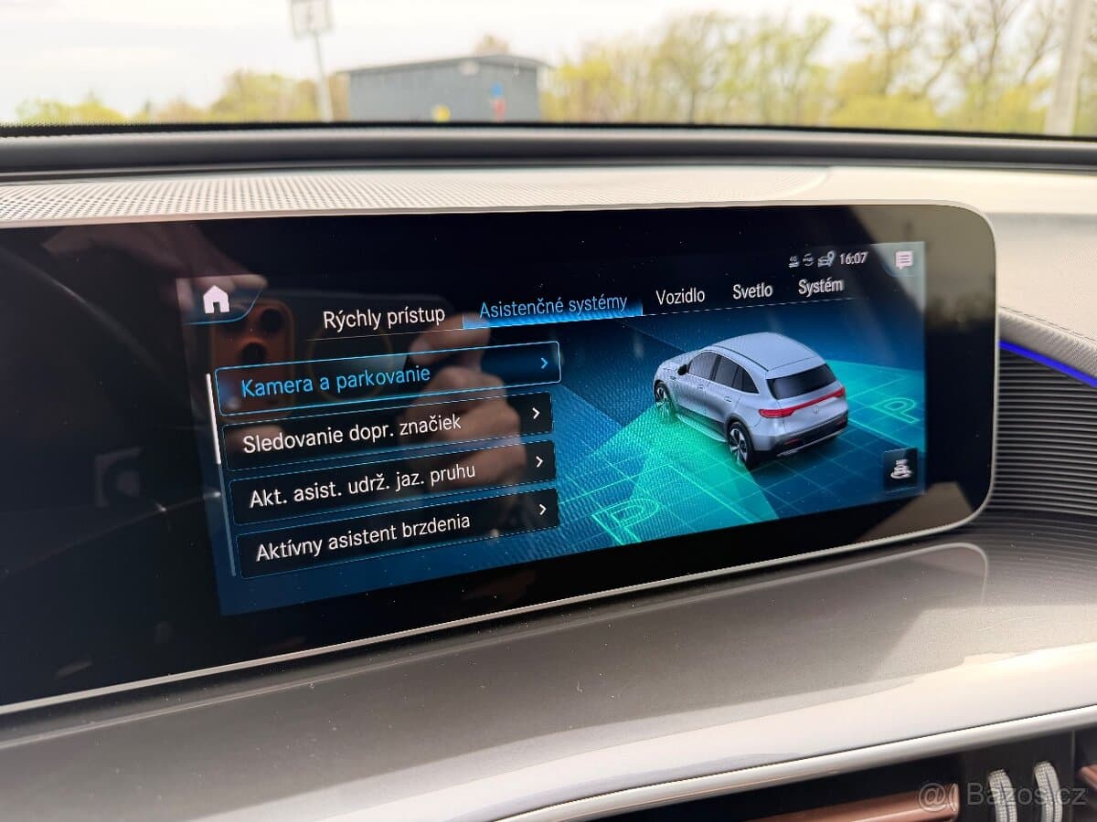 2021 Mercedes-Benz EQC - 20