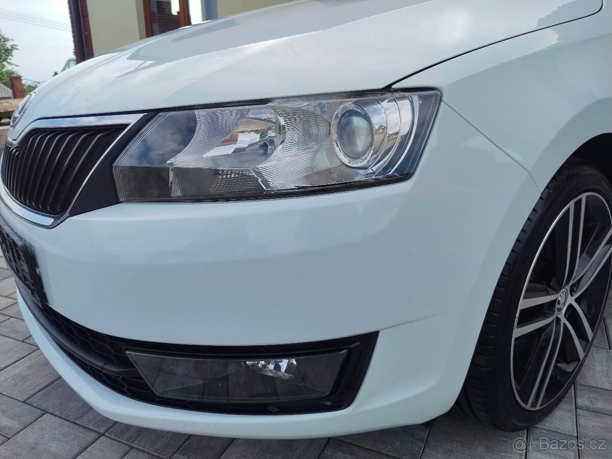 2015 Škoda RAPID - 20